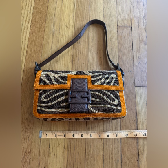 Late 90s Early Y2K Beaded Fendi Baguette Bag - Picture 9 of 15